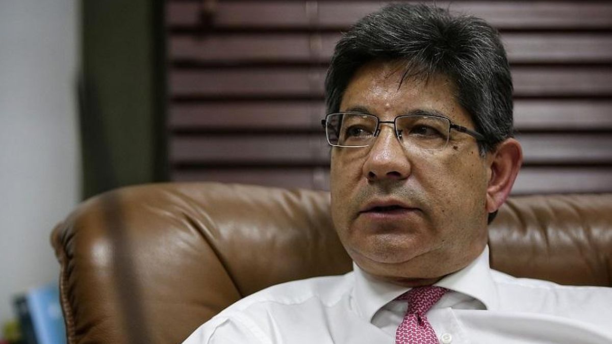 ‘Convertimos a la Corte Constitucional en un actor importante en los temas de paz’: Alejandro Linares