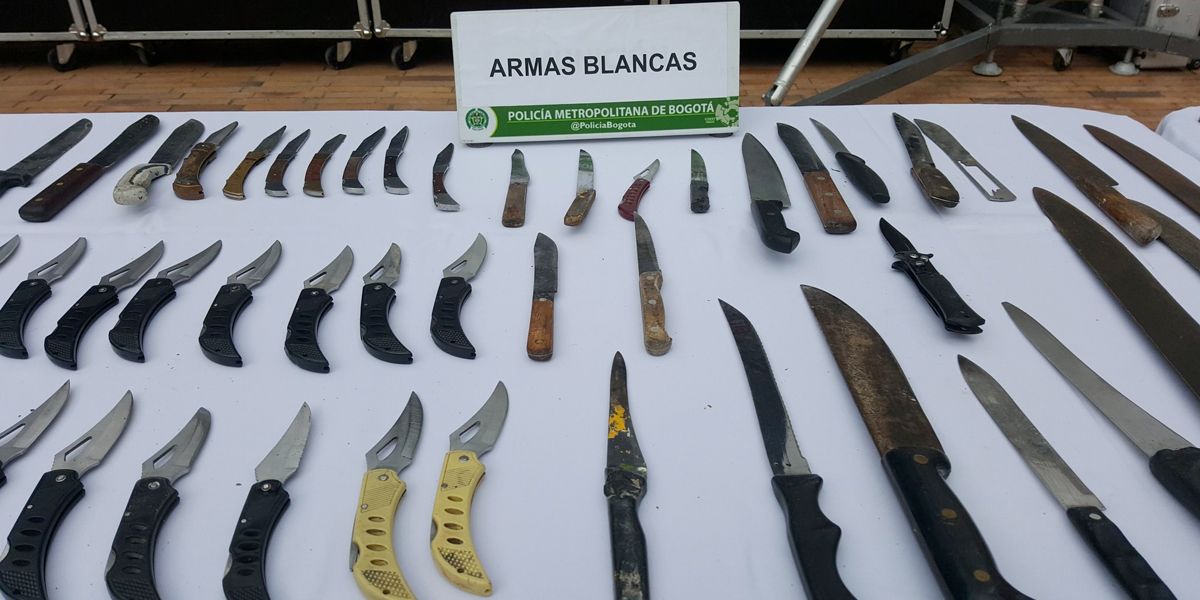 Alistan decreto para regular el porte de armas blancas en Bogotá