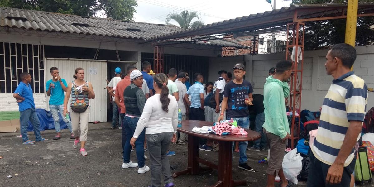 260 venezolanos se quedan sin albergue en Cali