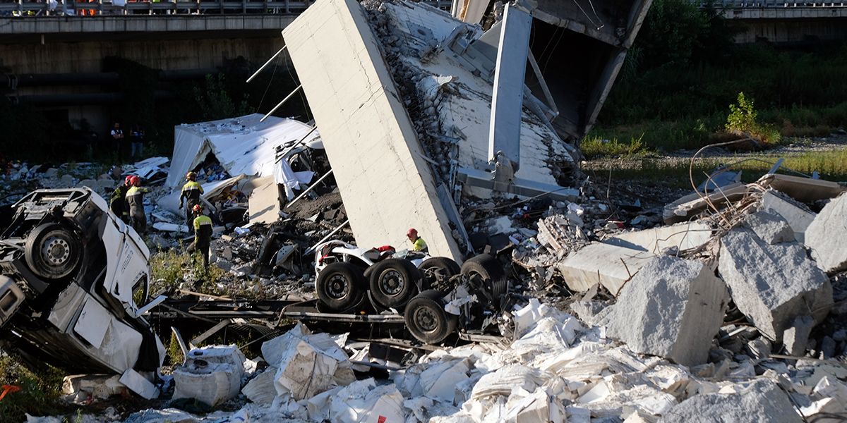 Estado de emergencia por 12 meses en Génova, tras colapso de puente