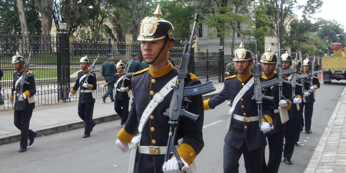 Se conmemoran 90 años de la Guardia Presidencial
