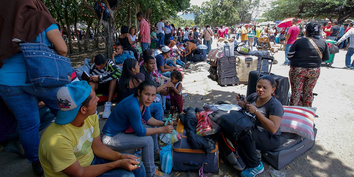 Autoridades migratorias de Perú, Ecuador, Colombia y Brasil se reúnen en Bogotá para tratar crisis