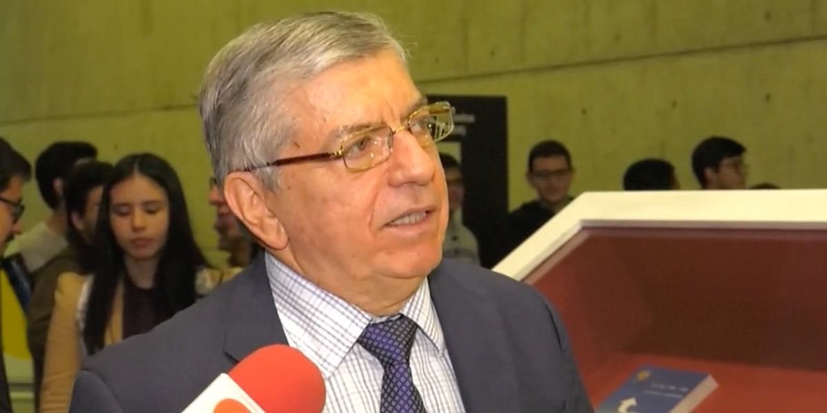César Gaviria ratificó el apoyo del Partido Liberal a las altas cortes