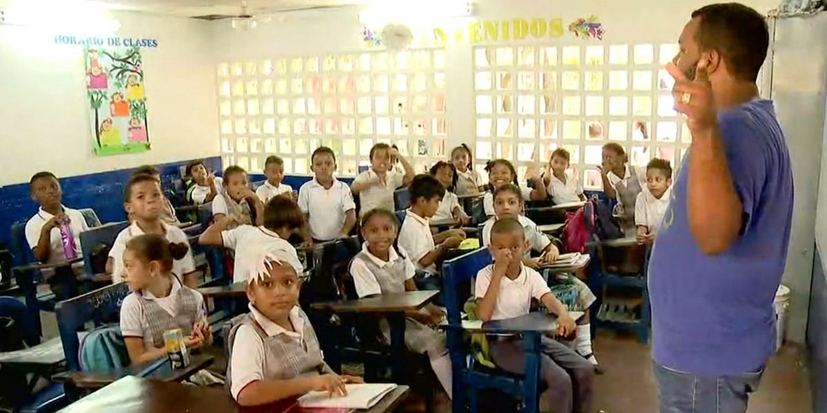 La educación básica en Colombia no es universal: OCDE