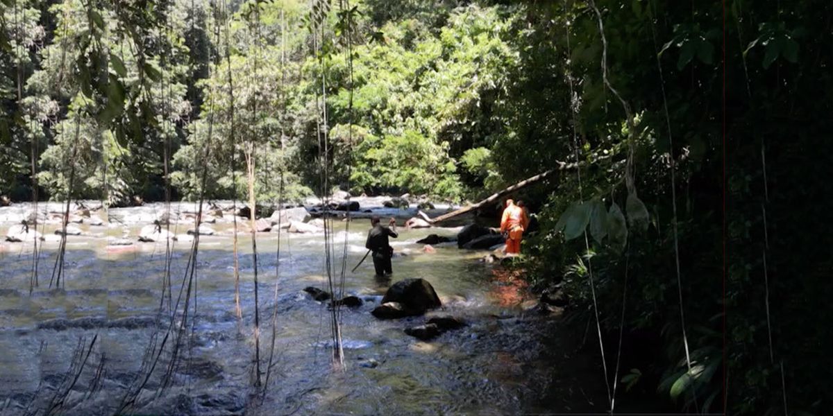 Dos turistas muertos y uno desaparecido deja creciente de río Melcocho en Antioquia