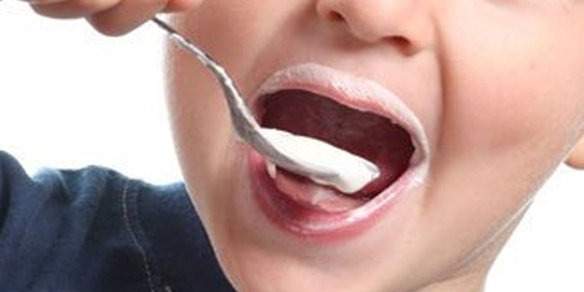 Alerta por altos niveles de azúcar en yogures para niños