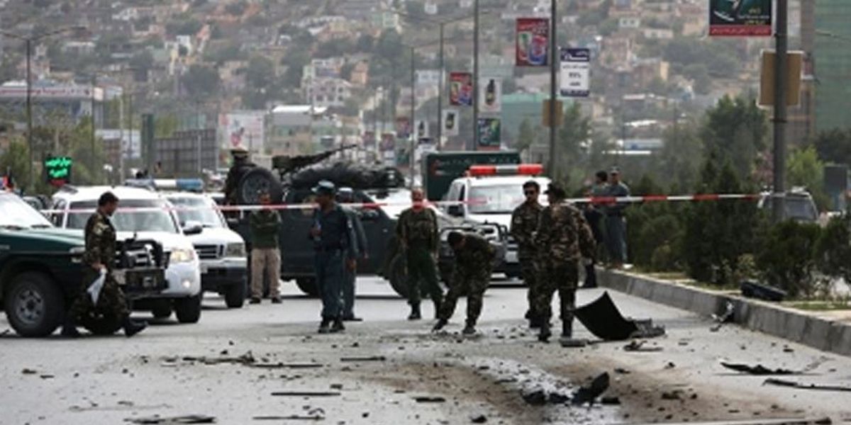 Ataque suicida deja 14 personas muertas y 47 heridas en Afganistán