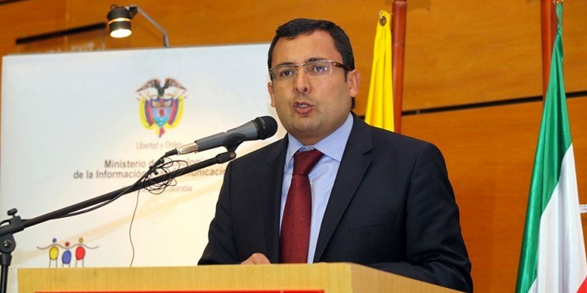 Contralor de Bogotá no acepta cargos por caso Odebrecht