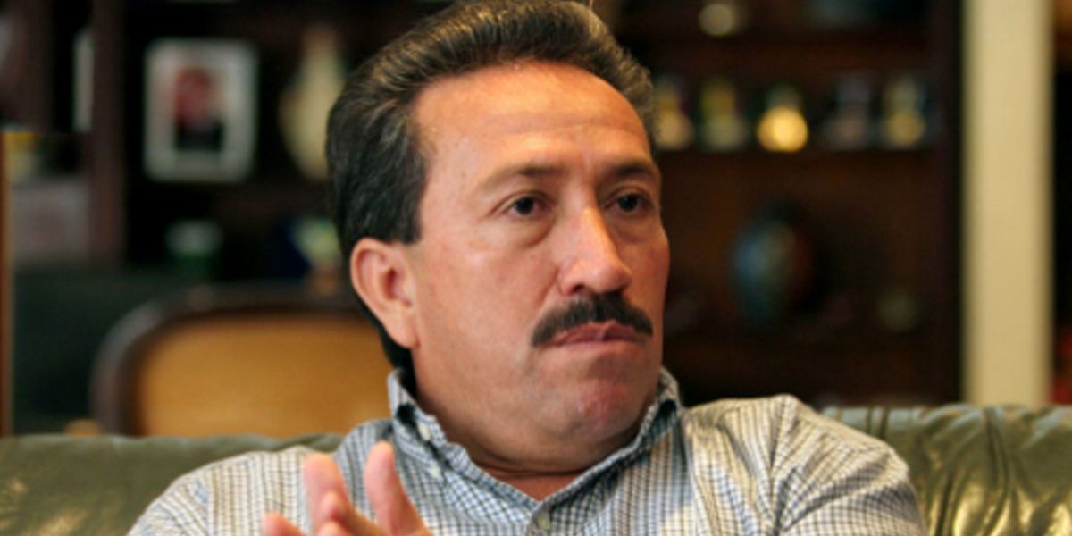 Inició juicio contra coronel Hugo Aguilar por celebración indebida de contratos