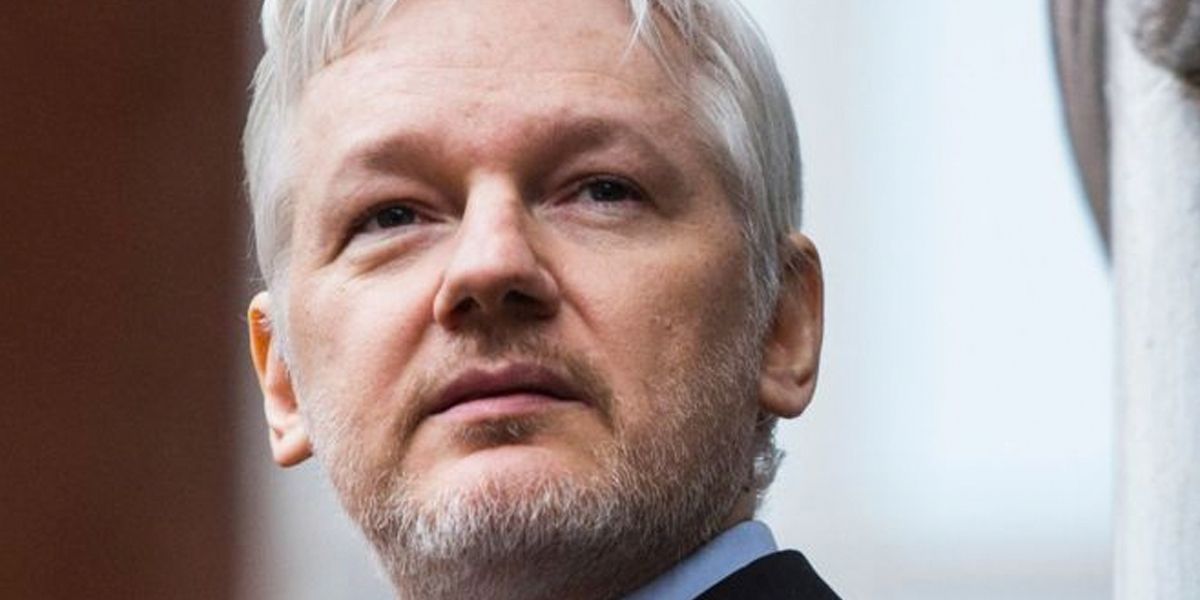 Fuerte ultimátum de Ecuador al activista Julian Assange