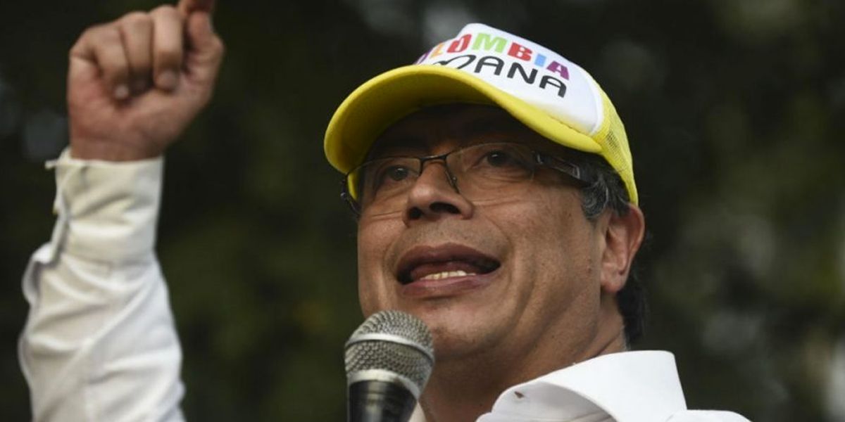 Gustavo Petro pide personería jurídica para la Colombia Humana