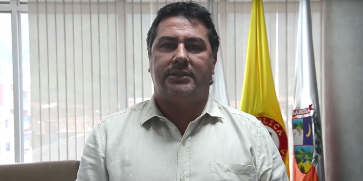 Inician audiencias contra alcalde de Barbosa y funcionarios por presunta corrupción