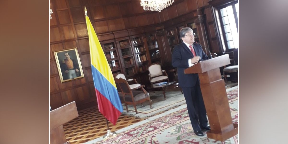 Canciller Trujillo presentará proyecto para endurecer normas de migrantes venezolanos