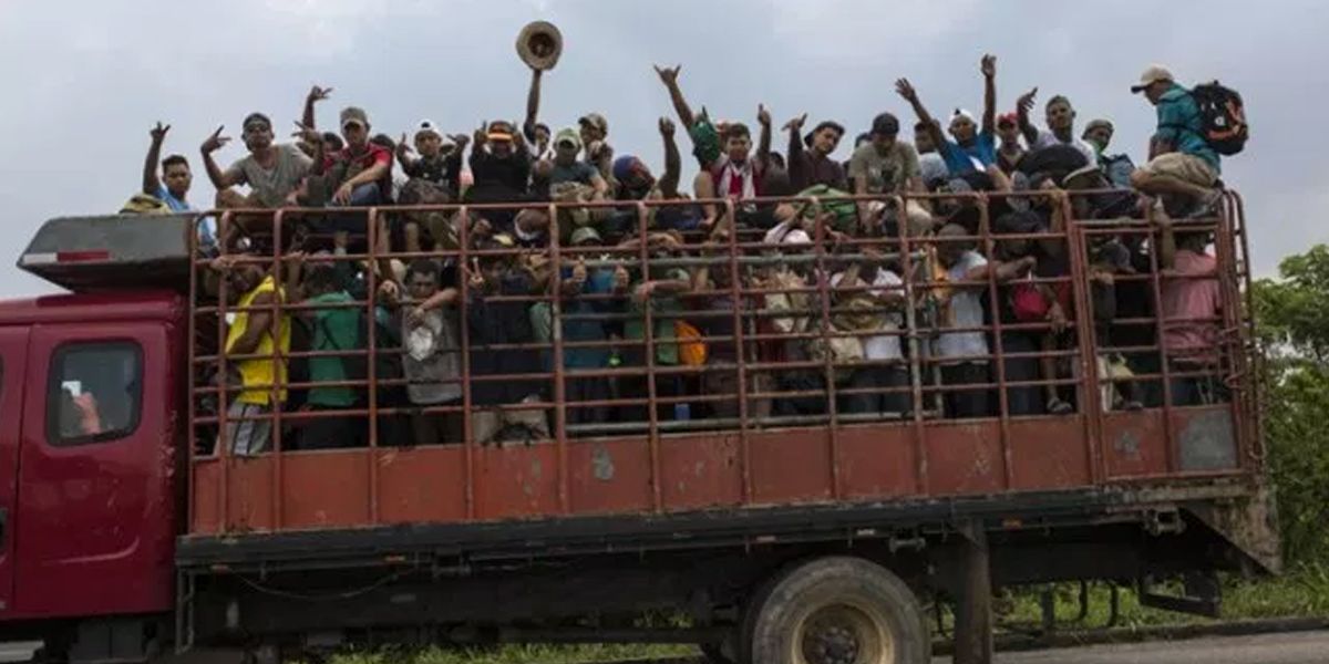 En México desaparecen dos camiones con migrantes