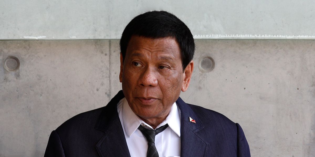 Duterte anima a asesinar obispos católicos de Filipinas porque ‘son inútiles’
