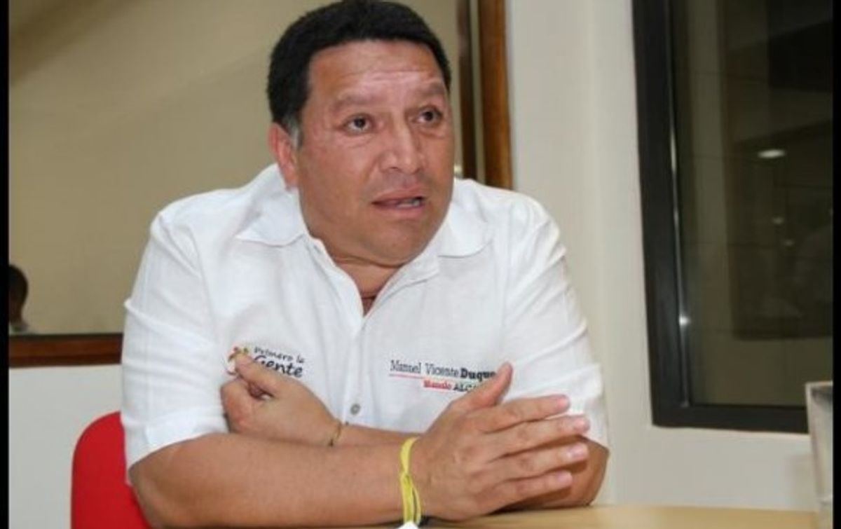 Imputan cargos a exalcalde de Cartagena por presuntas irregularidades en contratos de PAE