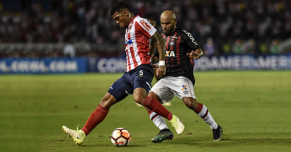 Paranaense saca empate valioso en casa del Atlético Junior