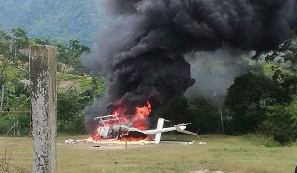 EPL atacó e incineró helicóptero y luego secuestro a su tripulación: Policía