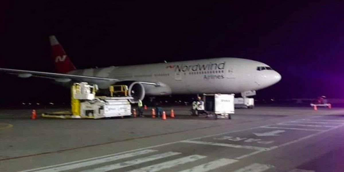 Misterio tras aterrizaje de un avión comercial ruso en el aeropuerto de Caracas