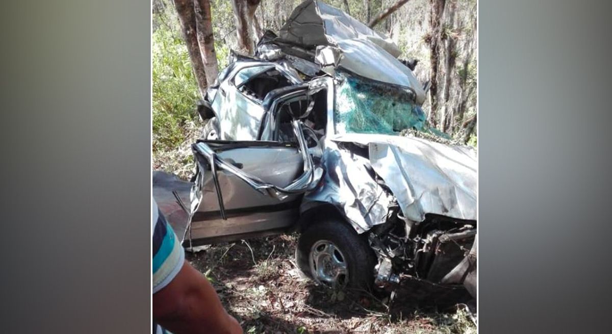Accidente de tránsito deja dos funcionarios de Santander muertos