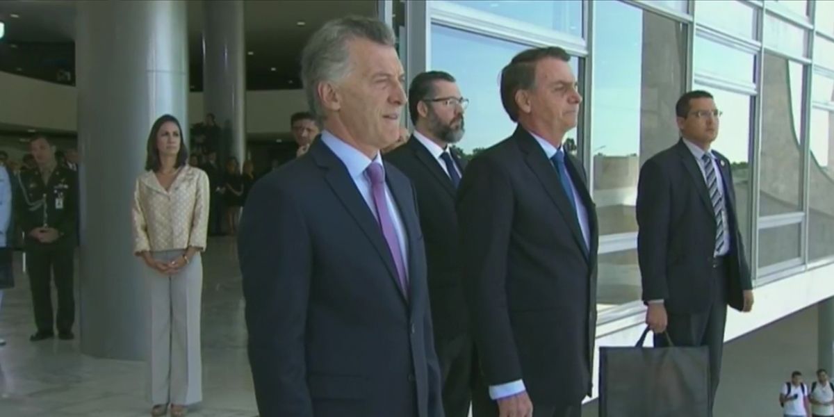 Jair Bolsonaro recibe a Macri en visita oficial con honores de Estado