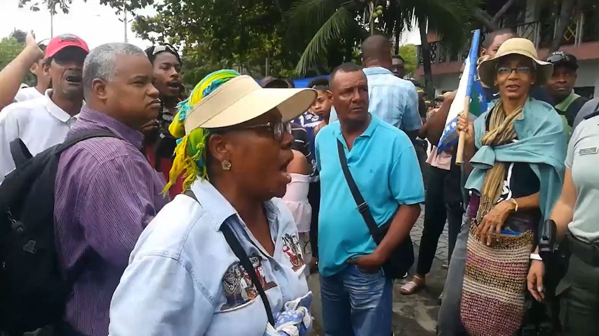 San Andrés protesta contra gobierno militar impuesto por Duque