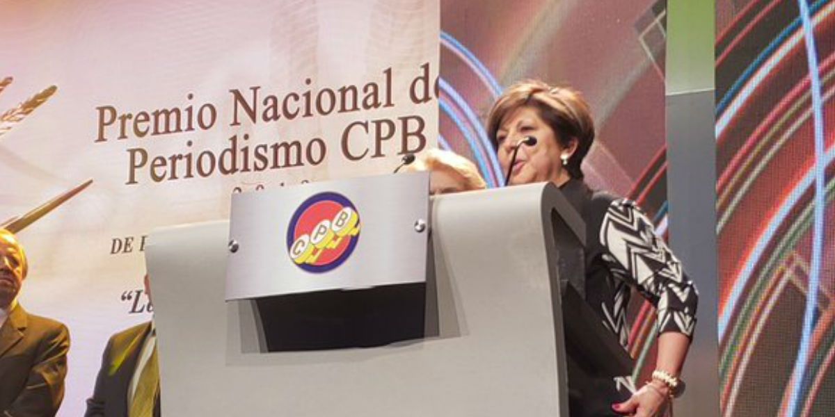 Cecilia Orozco, directora de Noticias Uno, gana premio de periodismo
