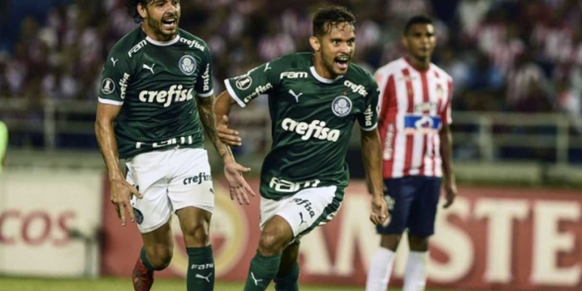 Palmeiras derrota 2-0 al Junior en el metropolitano de Barranquilla