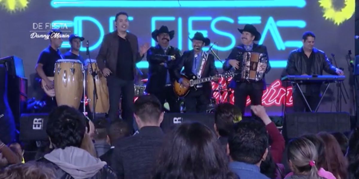 Los Rayos de México homenajearon a Miguel Morales cantando vallenato