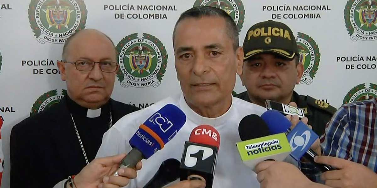 Habla el sacerdote desplazado por amenazas de muerte en Antioquia