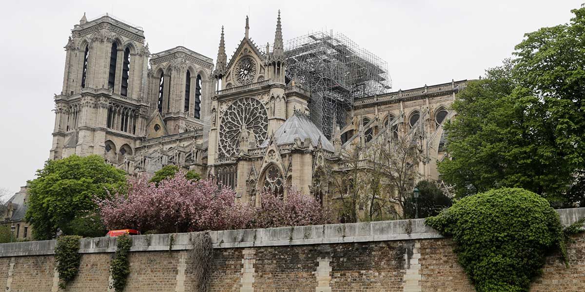 Los 30 minutos vitales para salvar la catedral de Notre Dame