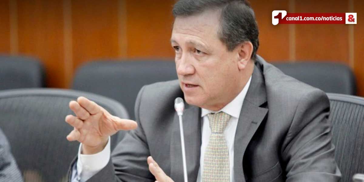 Con tutela, Macías busca invalidar votación de la Cámara sobre objeciones