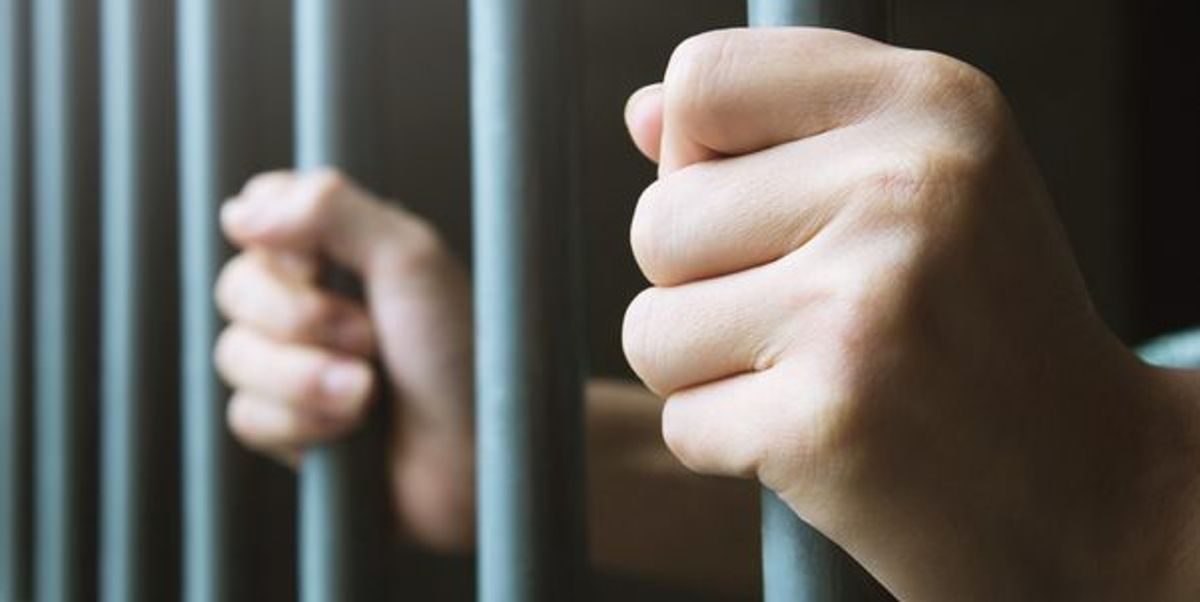 Imputan a recluso por delito sexual contra niña que visitaba a su padre en prisión