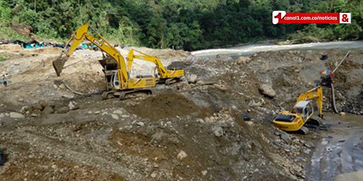 Más de 20 departamentos en el país están afectados por la minería ilegal