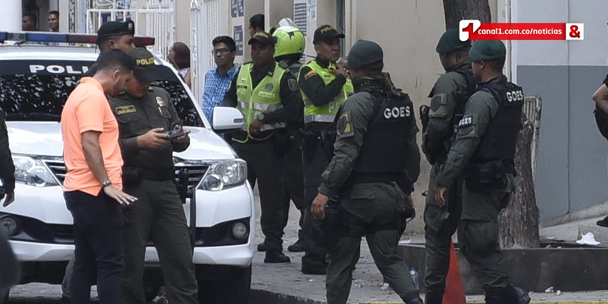 Presos de la URI en Barranquilla se amotinan y toman como rehén a policía custodio