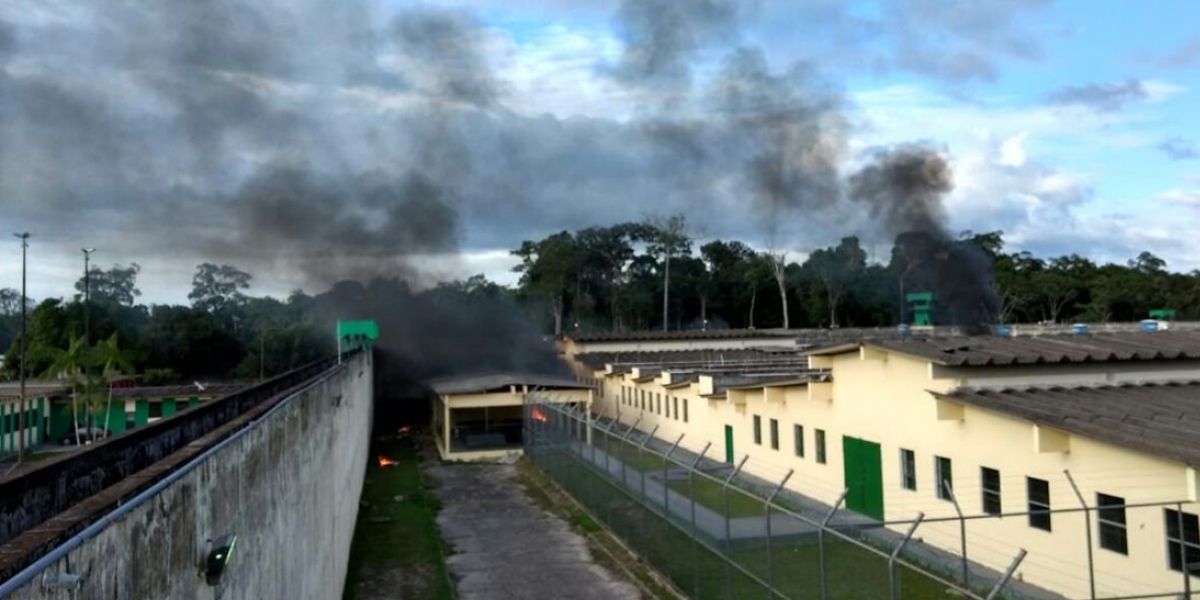 Al menos 15 presos mueren en una pelea en la cárcel de Manaus, Brasil