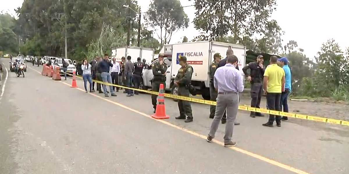 Macabro hallazgo de cuatro cadáveres que fueron arrojados en bolsas a la vía de San Cristóbal, Medellín