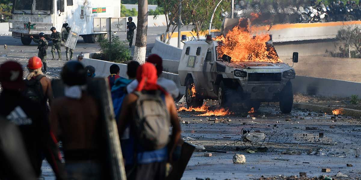 Mueren dos adolescentes durante protestas opositoras en Venezuela
