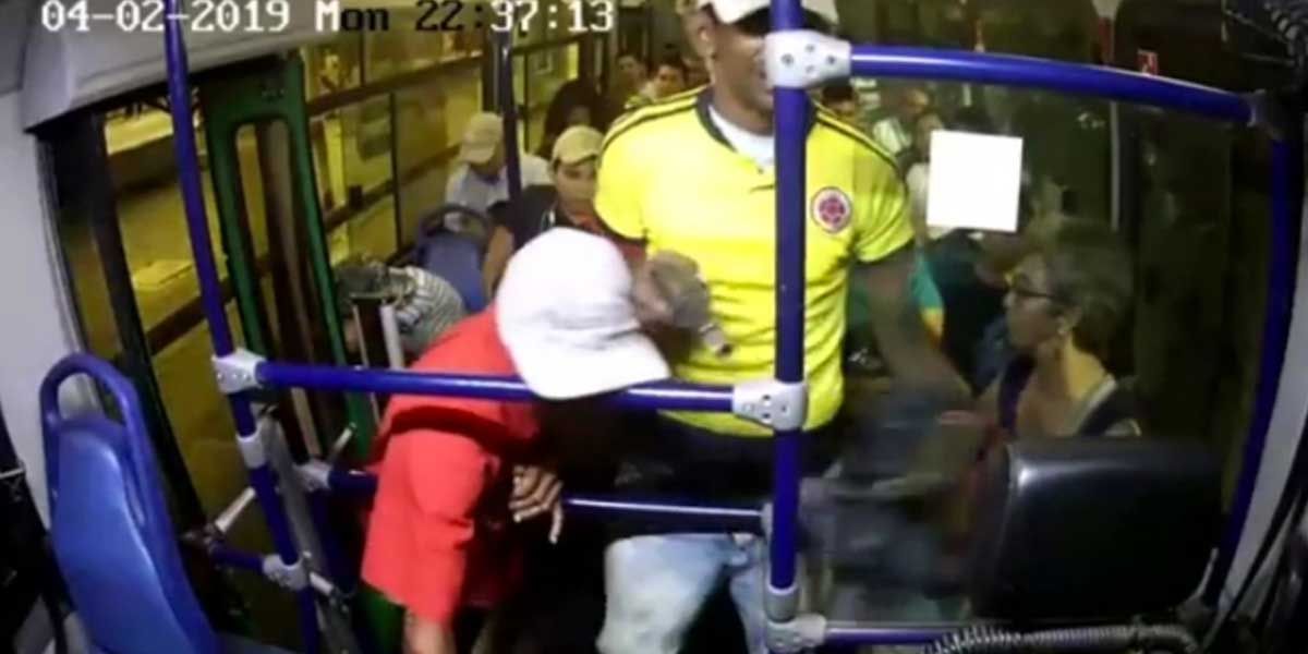 Denuncian aumento de asaltos en buses de servicio público en Barranquilla