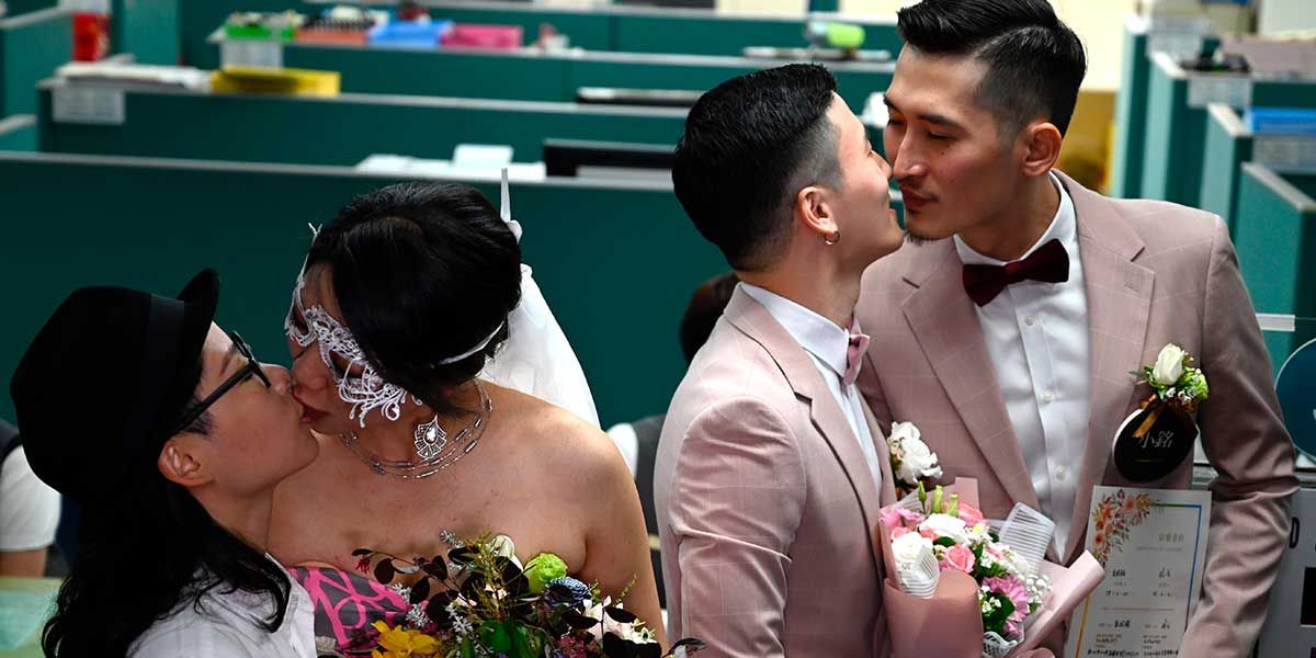 Taiwán celebra los primeros matrimonios homosexuales de toda Asia
