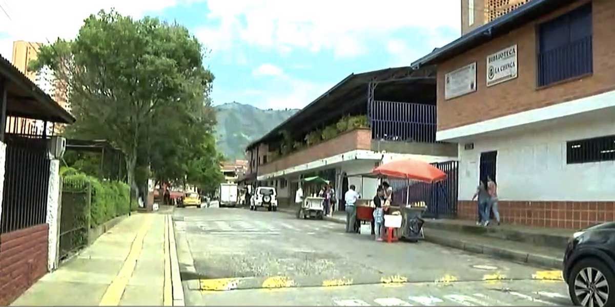 Hombres armados dispararon afuera de una institución educativa en Bello, Antioquia