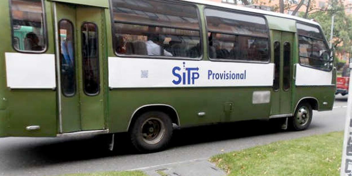 Tres capturados por asalto masivo a bus del SITP en el centro de Bogotá