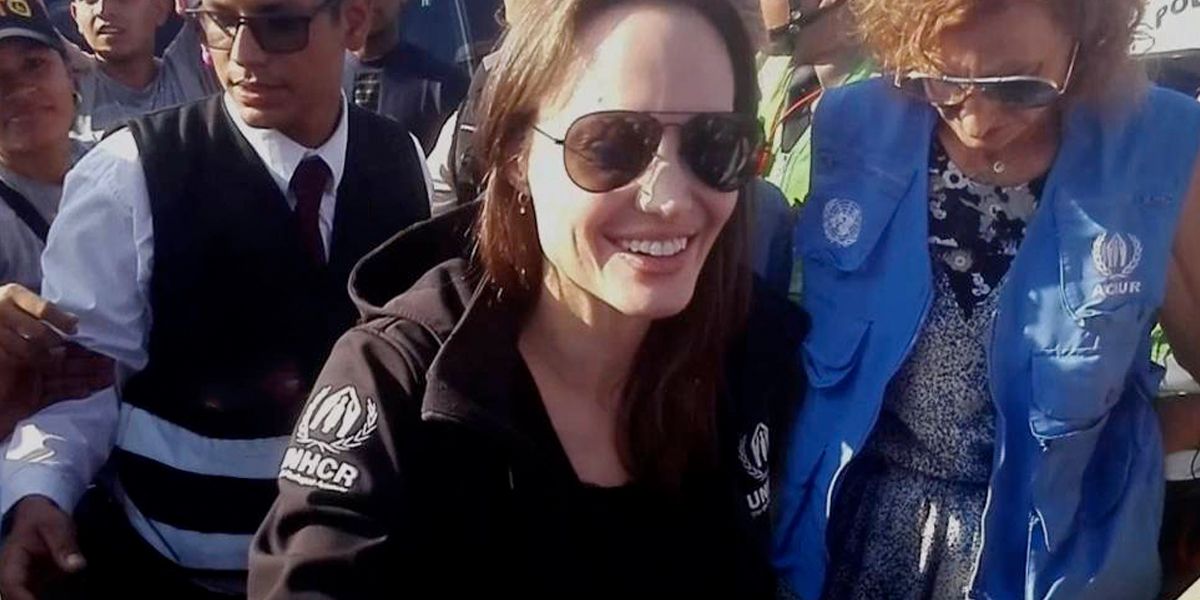 Angelina Jolie visita La Guajira para conocer situación humanitaria de migrantes venezolanos