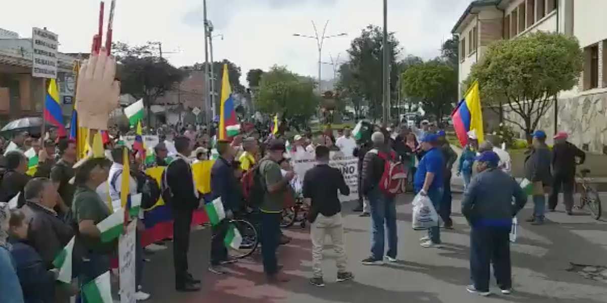 Al menos 3.000 personas marcharon en Nariño en defensa de los líderes sociales