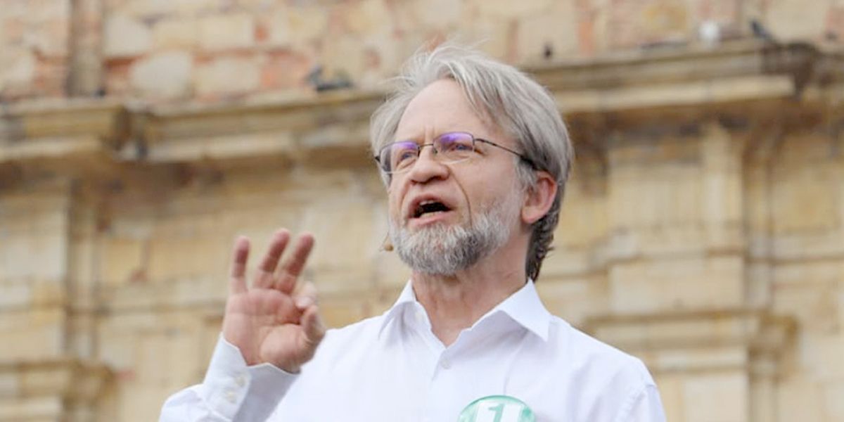 Antanas Mockus renuncia al Partido Verde por recientes escándalos de corrupción
