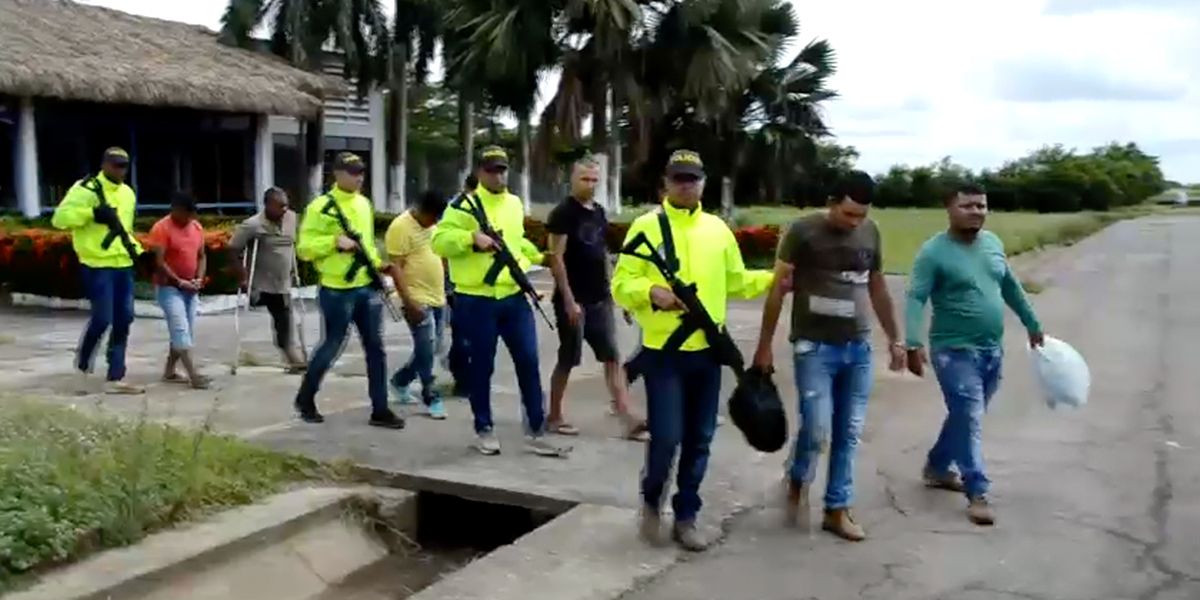 Capturan a 16 integrantes de la estructura criminal los ‘Caparros’ en Antioquia