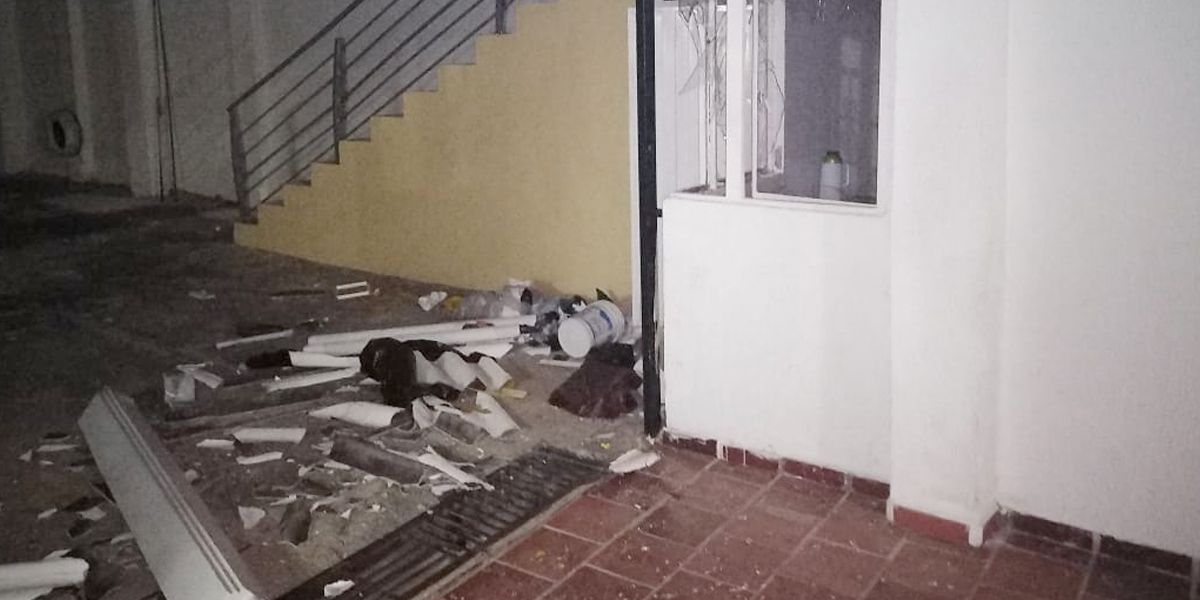 Con videos de seguridad investigan ataque con explosivos en sede de la Fiscalía en Norte de Santander