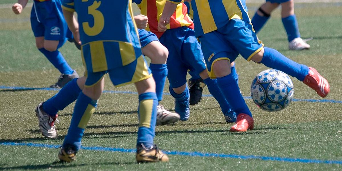 FIFA pone en marcha plan para proteger a niños de abusos en el fútbol
