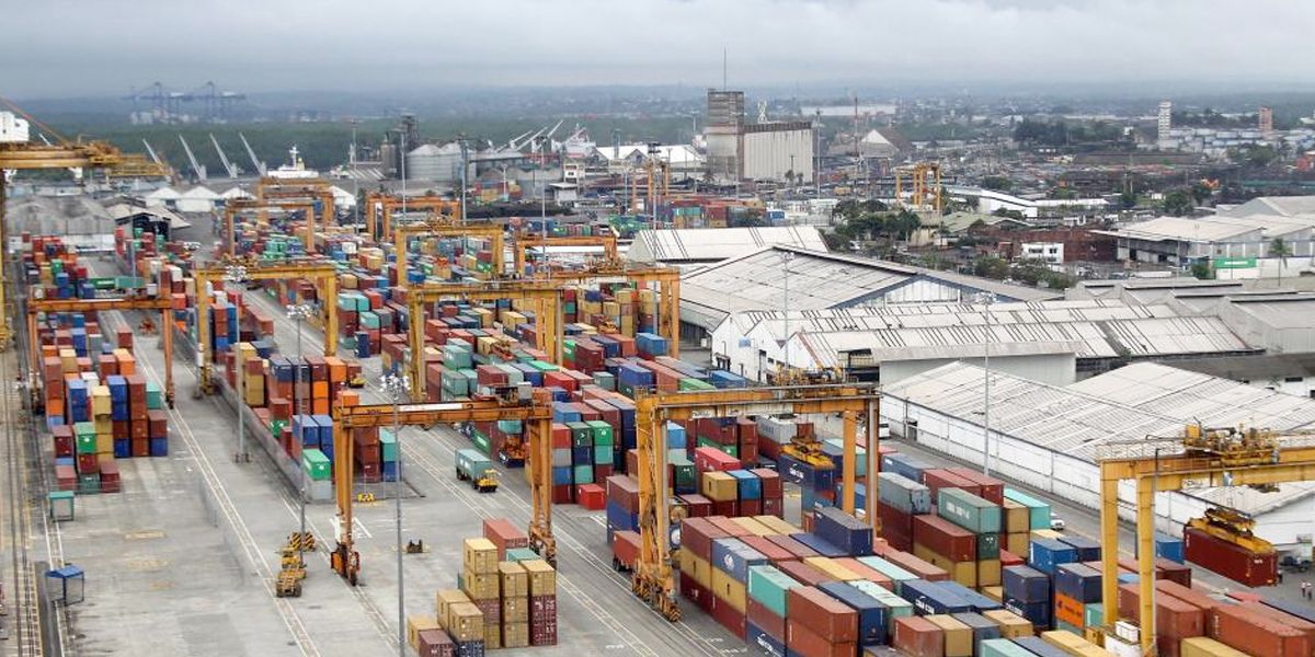 Colombia y ONU firman convenio para mayor control de contenedores en puertos