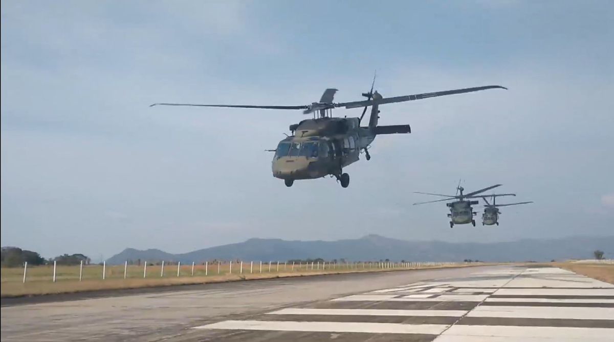El Ejército desarrolla nuevas técnicas de aviación, en el Bicentenario